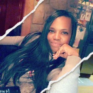 Meet your Posher, Keva